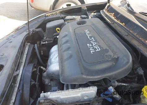 2015 Dodge Dart Sxt z USA, uszkodzony, nr VIN 1C3CDFBB9FD223923